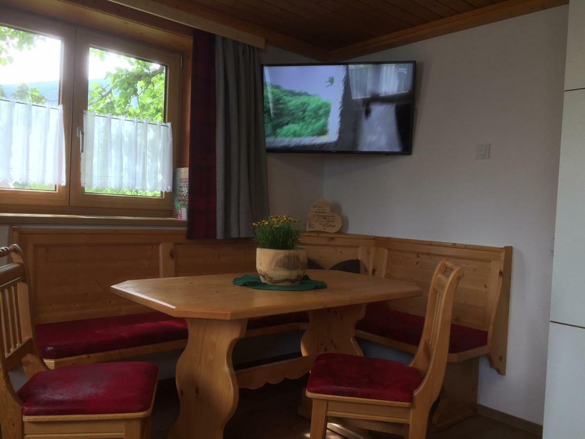 Farm stay Biobauernhof Kleinummerstall Mittersill